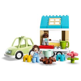 LEGO Pojízdný rodinný dům 10986