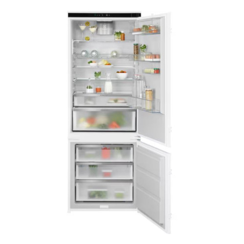 Electrolux KNP7TE75S + Záruka 10 let na MOTOR