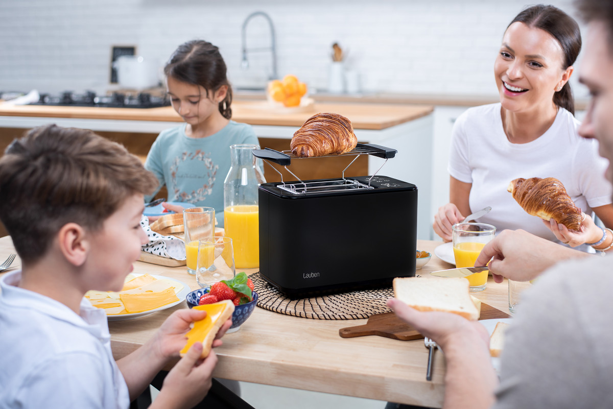 Lauben Toaster 900BC – křupavá snídaně za pár minut