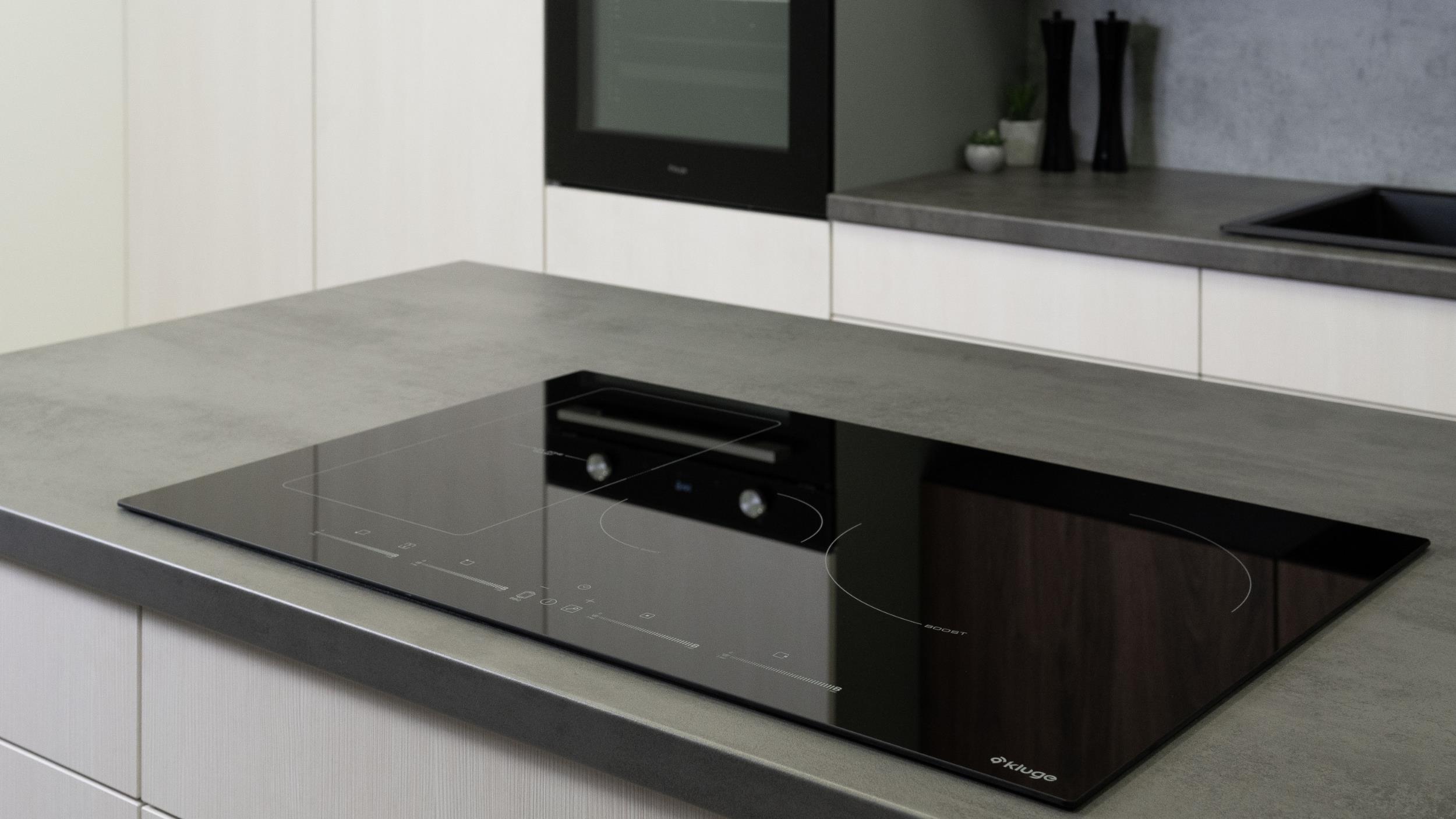 Řízení spotřeby varných desek