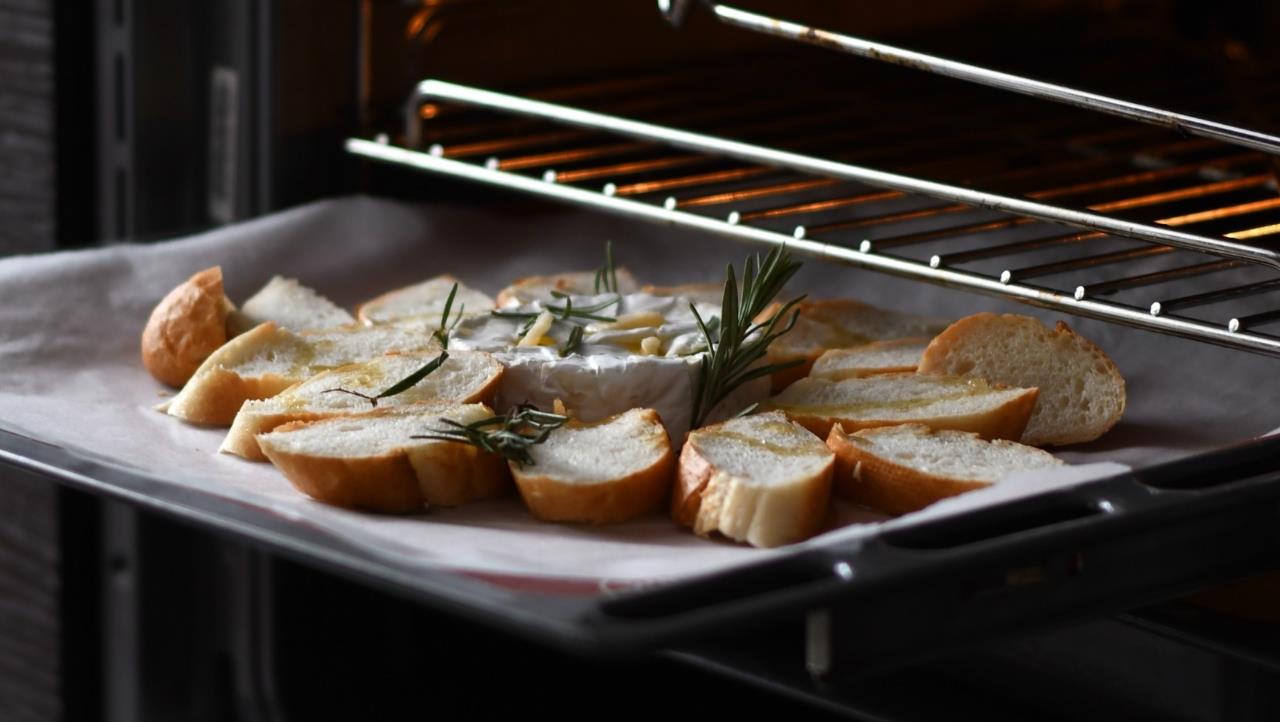 Celoskleněná dvířka